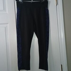 Adidas Climalite black blue workout capri pants  Sz S  EUC